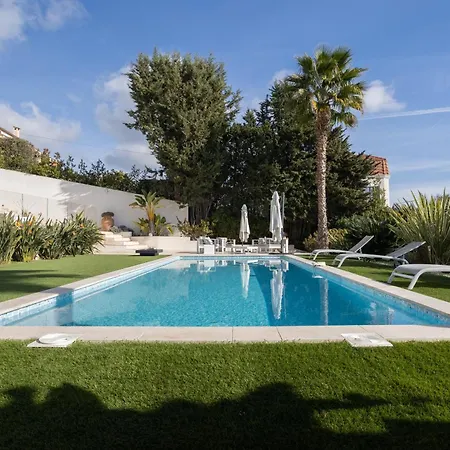 Luxurious 4-bed With Panoramic Views Villa Vallauris