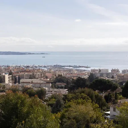Luxurious 4-bed With Panoramic Views * Vallauris